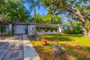 401 Bullard Pkwy, Tampa, FL 33617 - Photo 1