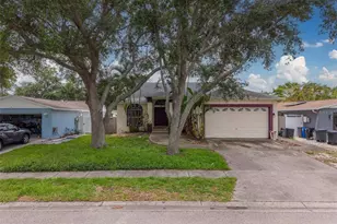 11150 Broadwood Dr N, Pinellas Park, FL 33782 - Photo 1