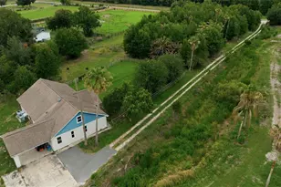 7309 Quail Meadow Rd, Plant City, FL 33565 - Photo 1
