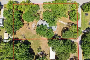 1136 Wildwood Ln, Lutz, FL 33558 - Photo 1
