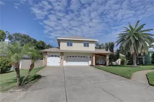 7600 Drew Oak Drive, Seminole, FL 33772 - Photo 1
