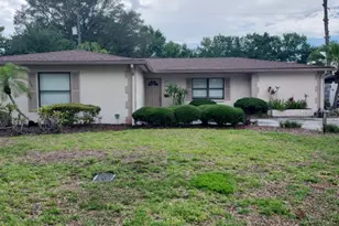 12302 N 27th St, Tampa, FL 33612 - Photo 1