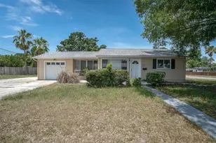 430 55th St N, Saint Petersburg, FL 33710 - Photo 1