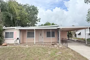 5160 102nd Way N, Saint Petersburg, FL 33708 - Photo 1