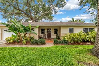 4201 27th Avenue N, Saint Petersburg, FL 33713 - Photo 1