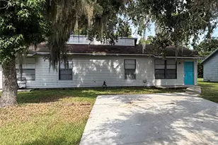 1089 Old S Dr, Lakeland, FL 33811 - Photo 1