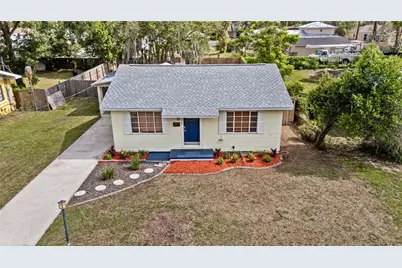 1418 E Powhatan Avenue, Tampa, FL 33604 - Photo 1