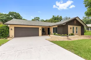 3028 Gregor Ct, Palm Harbor, FL 34684 - Photo 1