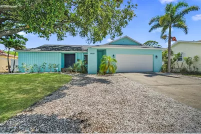 14030 79th Avenue, Seminole, FL 33776 - Photo 1