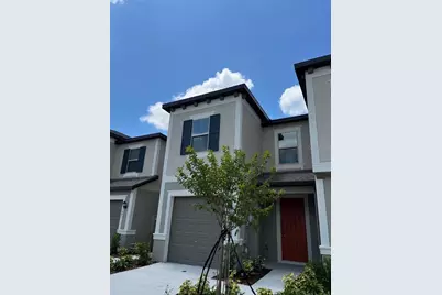 31611 Blue Passing Loop, Wesley Chapel, FL 33545 - Photo 1