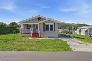 39206 Flora Ave, Zephyrhills, FL 33542 - Photo 1
