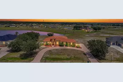 5218 Lake Toscana Drive, Wimauma, FL 33598 - Photo 1