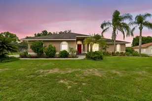 2434 Summitview Dr, Lakeland, FL 33812 - Photo 1