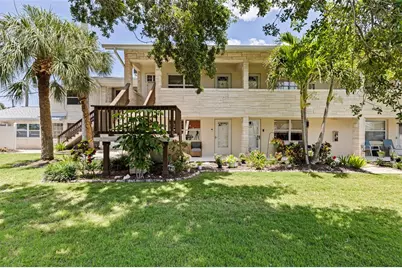 109 16th Avenue #3, Indian Rocks Beach, FL 33785 - Photo 1