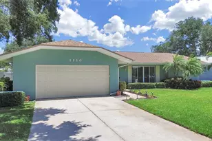 1110 McLean St, Dunedin, FL 34698 - Photo 1