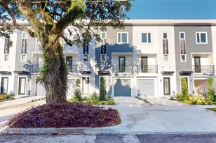 1520 N Pierce St, Tampa, FL 33602 - Photo 1