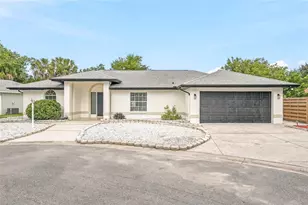 4916 32nd Ave Dr W, Bradenton, FL 34209 - Photo 1