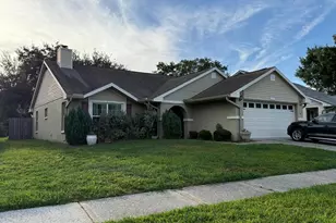 1215 Tuxford Dr, Brandon, FL 33511 - Photo 1
