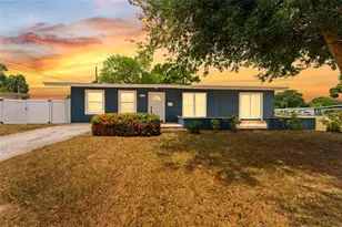 3230 51st St N, Saint Petersburg, FL 33710 - Photo 1