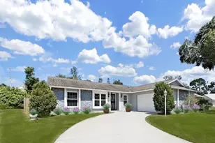 878 Rustic Oaks Dr, Palm Harbor, FL 34684 - Photo 1