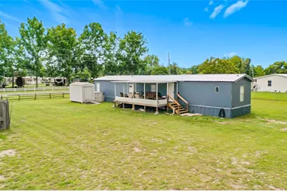 1400 NW 12th Lane, Lake Panasoffkee, FL 33538 - Photo 1
