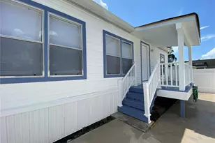 8726 Mayflower Rd, Tampa, FL 33615 - Photo 1