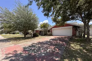 3648 Sail Dr, New Port Richey, FL 34652 - Photo 1