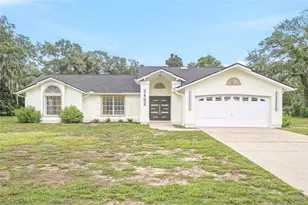 2462 Stephanie Dr, Spring Hill, FL 34608 - Photo 1