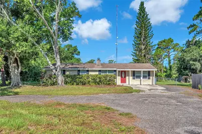 1815 30th Street SE, Ruskin, FL 33570 - Photo 1