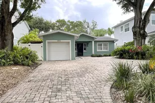 3903 W Corona St, Tampa, FL 33629 - Photo 1