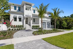 423 S Royal Poinciana Dr, Tampa, FL 33609 - Photo 1