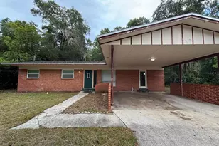 1121 NE 13th Ave, Ocala, FL 34470 - Photo 1