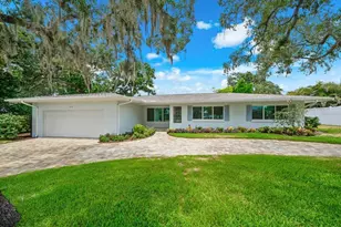 315 Orangewood Ln, Largo, FL 33770 - Photo 1