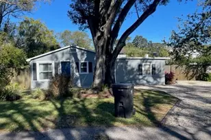 2765 61st Ave N, Saint Petersburg, FL 33714 - Photo 1