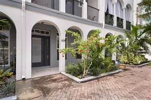 628 3rd Ave S, Saint Petersburg, FL 33701 - Photo 1