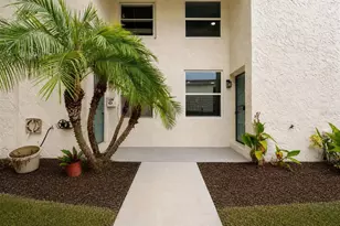 4223 La Palma Ct, Tampa, FL 33611 - Photo 1