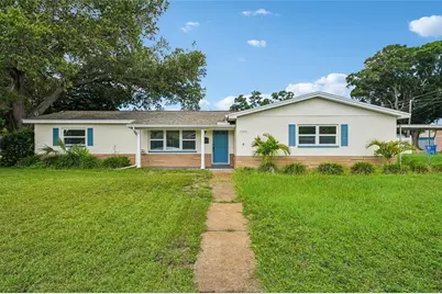 1500 39th Street N, Saint Petersburg, FL 33713 - Photo 1