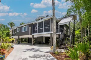 2514 W Conley Ave, Tampa, FL 33611 - Photo 1
