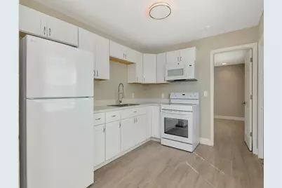 1207 62nd Avenue E, Bradenton, FL 34203 - Photo 1