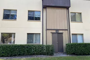 11720 Raintree Lake Ln, Tampa, FL 33617 - Photo 1