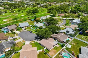 12156 Meadowbrook Ln, Largo, FL 33774 - Photo 1