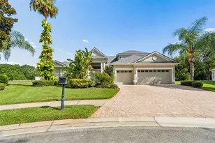 5304 Clouds Peak Dr, Lutz, FL 33558 - Photo 1
