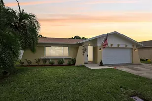 7698 Cardiff Ct, Saint Petersburg, FL 33709 - Photo 1