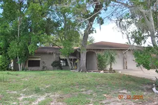 8941 Forest Lake Dr, Port Richey, FL 34668 - Photo 1