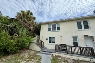 827 Paris Ave S, Saint Petersburg, FL 33701 - Photo 1