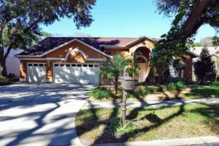 4305 Round Lake Ct, Tampa, FL 33618 - Photo 1
