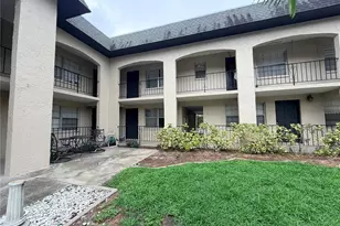 3718 W McKay Ave, Tampa, FL 33609 - Photo 1