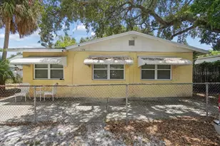 526 12th Ave S, Saint Petersburg, FL 33701 - Photo 1