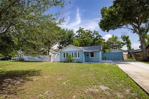 2869 30th Ave N, Saint Petersburg, FL 33713 - Photo 1