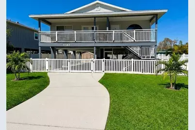 1783 Maryland Avenue NE, Saint Petersburg, FL 33703 - Photo 1